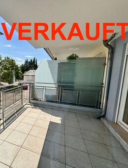 VERKAUFT Direkt am Rathaus-/Marktplatz - Moderne Eigentumswohnung mit Balkon (Loggia), Personenaufzug und Carport - Konz