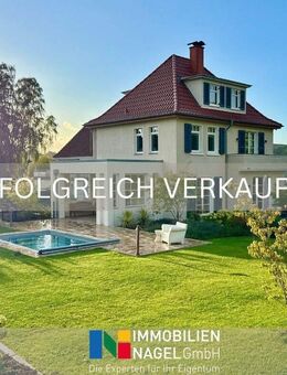 Spektakuläre Villa mit parkartigem Südgarten, Pool und herrlichem Weserblick - Vlotho