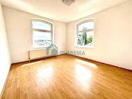 Zentrale 2-Zimmer-Wohnung mit Tageslichtbad und Stellplatzoption zu vermieten - Parchim