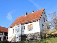 Sonniges Einfamilienhaus mit Terrasse und Garage in ruhiger Ortsrandlage. - Ringgau