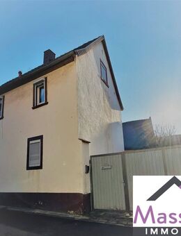 *** NEUER PREIS *** Sanierungsbedürftiges EFH mit Innenhof und Nebengebäude in Stadtnähe von Eisenberg *** - Eisenberg (Pfalz)