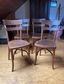 4 alte Thonet Stühle in 26180