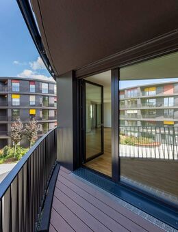 Die Elbe vor der Haustür – 2-Zimmer Wohnung mit Loggia – Marina Garden - Dresden