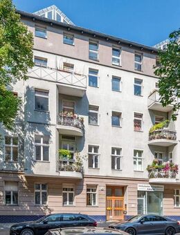 Historische Remise mit Terrasse - einzigartiges Objekt in bester Charlottenburger Lage! - Berlin