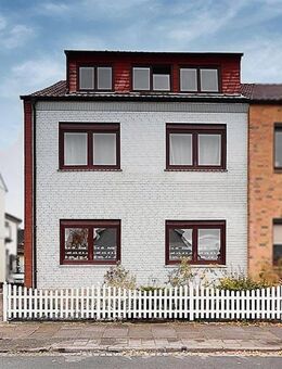 Großzügige Doppelhaushälfte mit Einliegerwohnung - Platz für Familie, Generationen & neue Ideen - Bremen