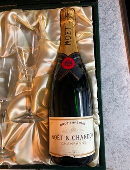 Moet & Chandon Fonde en 1743 - Warendorf