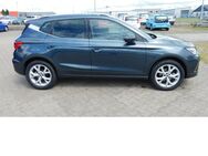 Seat Arona, 1.0 FR-Line, Jahr 2022 - Vordorf