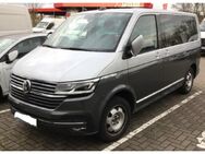 VW T6 Multivan, 2.0 TDI 1 Generation SIX Dig, Jahr 2020 - Langenhagen