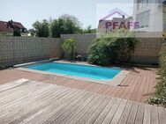 Zuhause ankommen in Singen-Beuren! Doppelhaushälfte mit Pool - hier kann der Sommer kommen! - Singen (Hohentwiel)