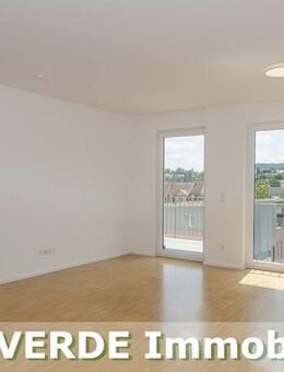 Attraktive, neuwertige Wohnung in ruhiger Lage mit traumhafter Aussicht - Pforzheim