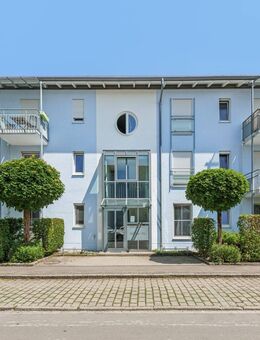 Schöne 3-Zimmer-Dachgeschoss-Wohnung zum Selbstbezug in Dachau-Ost inkl. TG-Einzelstellplatz - Dachau