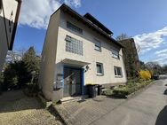 Charmantes Zweifamilienhaus mit Ausbaureserve in Kassel-Wilhelmshöhe - Kassel