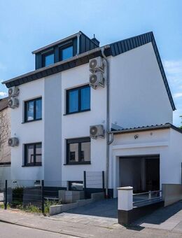 Möblierte 2-Zimmer-Wohnung mit Garage in Bonn-Lannesdorf! Erstbezug nach Totalsanierung! - Bonn