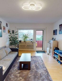 Charmante 2-Zimmer-Wohnung mit 2 Balkonen, Dachboden & Top-Vermietung - Oberkirch