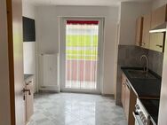 Bezugsfrei, 3-Zimmerwohnung mit zwei Balkonen zentral gelegen - Villingen-Schwenningen