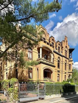 Sofort Bezugsfrei! Leerstehende 3-Zimmer-Wohnung mit Terrasse in Gründerzeitvilla in Blasewitz - Dresden