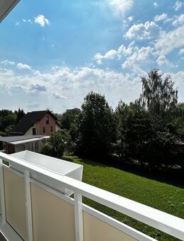 Tolle Wohnung mit Sonnenbalkon!! - Hohenstein-Ernstthal