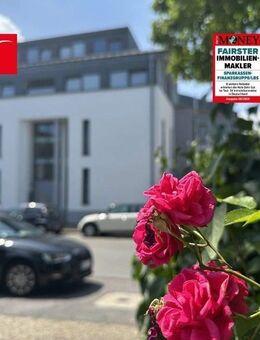 Elegante Etagenwohnung mit Carport & Balkon - Solingen (Klingenstadt)