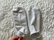 Socken getragen damen - Augsburg