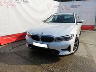 BMW 318 i Touring Aut. Sport Line LED*NAVI**KLIMAAUTO*PDC*SHZ - Nünchritz