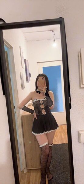 Hol külotlu çorapda porno