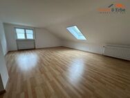 Helle 4-Zimmer-Dachgeschosswohnung mit Dachterrasse und Einbauküche in Bad Soden-Salmünster - Bad Soden-Salmünster