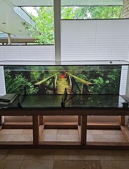 Terrarium/Aquarium mit Untergestell - Groß Ippener