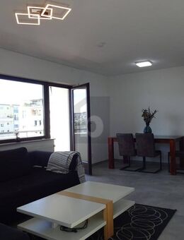 ERSTBEZUG NACH KOMPLETTSANIERUNG MIT AUSSICHT - Filderstadt