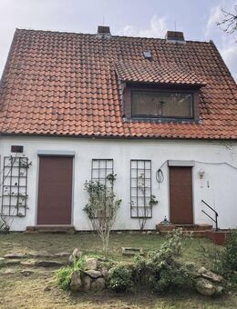 Sanierungsbedürftiges Siedlungshaus in zentraler Lage in Adendorf - Adendorf