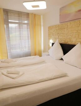 Gelegenheit: Moderne 2 Zi. Whg-TG, Pool,Gym und EBK inkl.- Top Rendite - Schluchsee