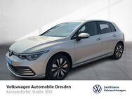 VW Golf, 1.0 Life eTSI OPF, Jahr 2023 - Dresden