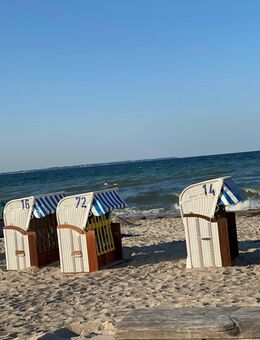 *** TIMMENDORFER STRAND/OSTSEE ! * DIREKT AM STRAND ! * MIT OSTSEEBLICK ! * CHICES 2 ZIMMER ENDETAGEN APARTEMENT * SÜD-BALKON * EBK * DUSCHBAD * TG*** - Timmendorfer Strand