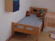 Kinderbett mit Matratze 70 x 160 zu verschenken - Bad Fallingbostel