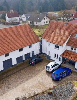 Kapitalanlage mit 7 % Rendite - Modernisiertes Mehrfamilienhaus mit zusätzlichem Nutzgebäude - Schwalmtal (Hessen)