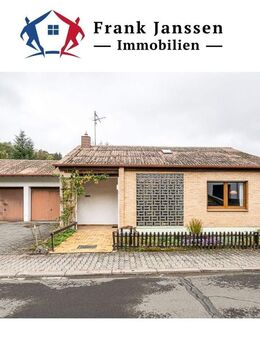 Freistehendes Ein-/Zweifamilienhaus in Jünkerath - Balkon mit Weitblick - Doppelgarage - Jünkerath