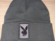 Echter Playboy Beanie in Grau, Universalgröße, nagelneu - Freigericht