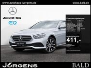 Mercedes E 300, de Avantgarde MBUX Memo 18, Jahr 2022 - Plettenberg