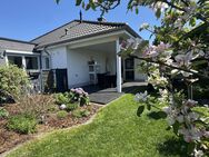 Neuwertiger Bungalow m. Einliegerwohnung u. Traumgarten - Wolfhagen