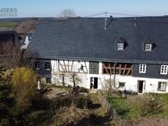 Bezauberndes Bauernhaus mit Scheune und großem Grundstück - Vielseitige Möglichkeiten in idyllischer Lage in Kleinich! - Kleinich