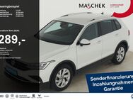 VW Tiguan, 2.0 TDI MOVE, Jahr 2024 - Wackersdorf