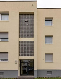 Provisionsfrei! - Bruttorendite 6% - Zentrale gepflegte 2-Zimmer Wohnung mit EBK & Balkon - Hechingen