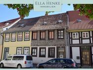 Kleines, historisches Stadthaus zum Sanieren in der Altstadt von Osterwieck. - Osterwieck