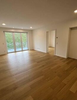 3-Zimmer-Wohnung mit Balkon, Einbauküche und Fahrstuhl - Pluwig