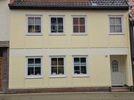 Massives 3-Familien-Haus im schönen Stadtgebiet von Bad Gandersheim - Bad Gandersheim
