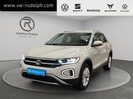 VW T-Roc, 1.5 TSI Style, Jahr 2023 - Oelsnitz (Erzgebirge)