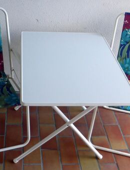 Camping Tisch und 2 Stühle (Gebraucht) - Gensingen