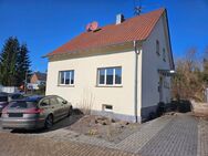 umfänglich saniertes Einfamilienhaus / Garten / Stellplätze in guter Lage von Schmelz - Schmelz
