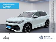 VW Tiguan, 2.0 TDI R-Line TRAVEL, Jahr 2024 - Wolfenbüttel