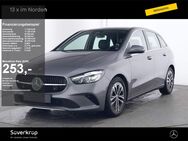 Mercedes B 200, PROGRESSIVE SPUR, Jahr 2024 - Kiel