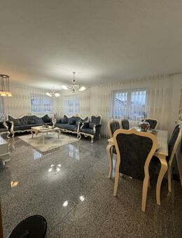 Großzügige 4-Zimmer-Erdgeschosswohnung (BJ 2005) – Komfortabel & Familienfreundlich! - Günzburg
